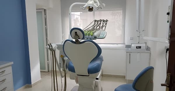Centre Dentaire Casablanca — Salle de soins moderne Sidi Maarouf